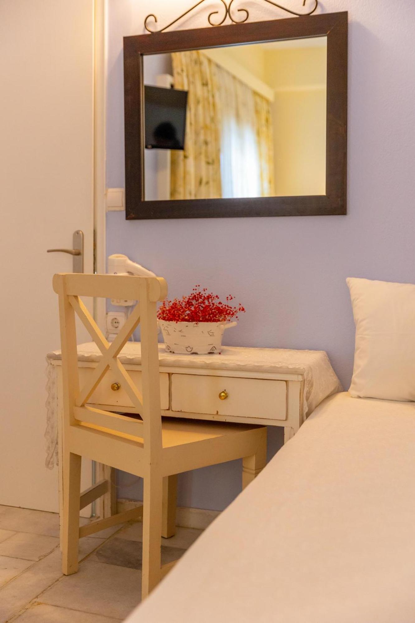 Kymata Hotel Naxos City Экстерьер фото